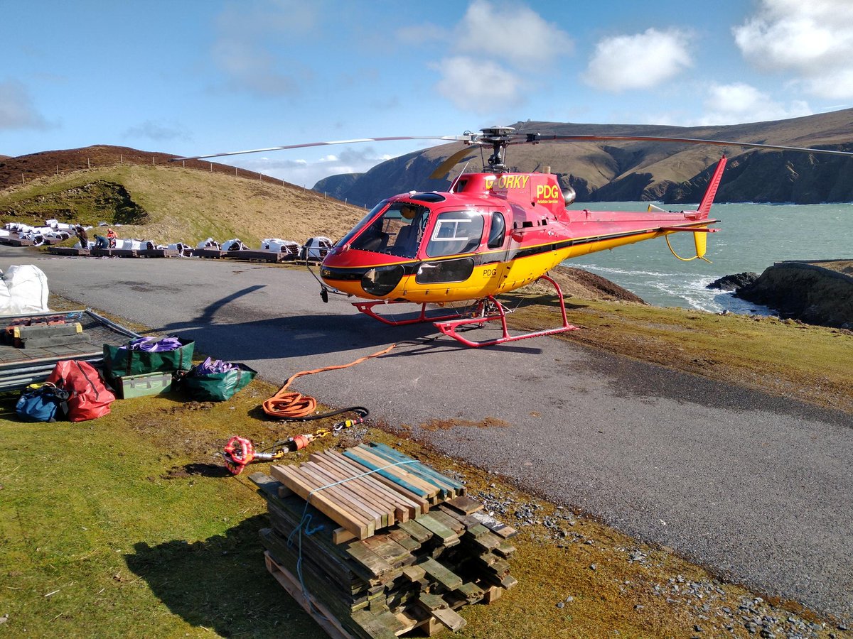 pdgaviation's tweet image. First visit to Hermaness Hill Path in beautiful Shetland . #helicopter, #loadlifting, #underslung, #shetland