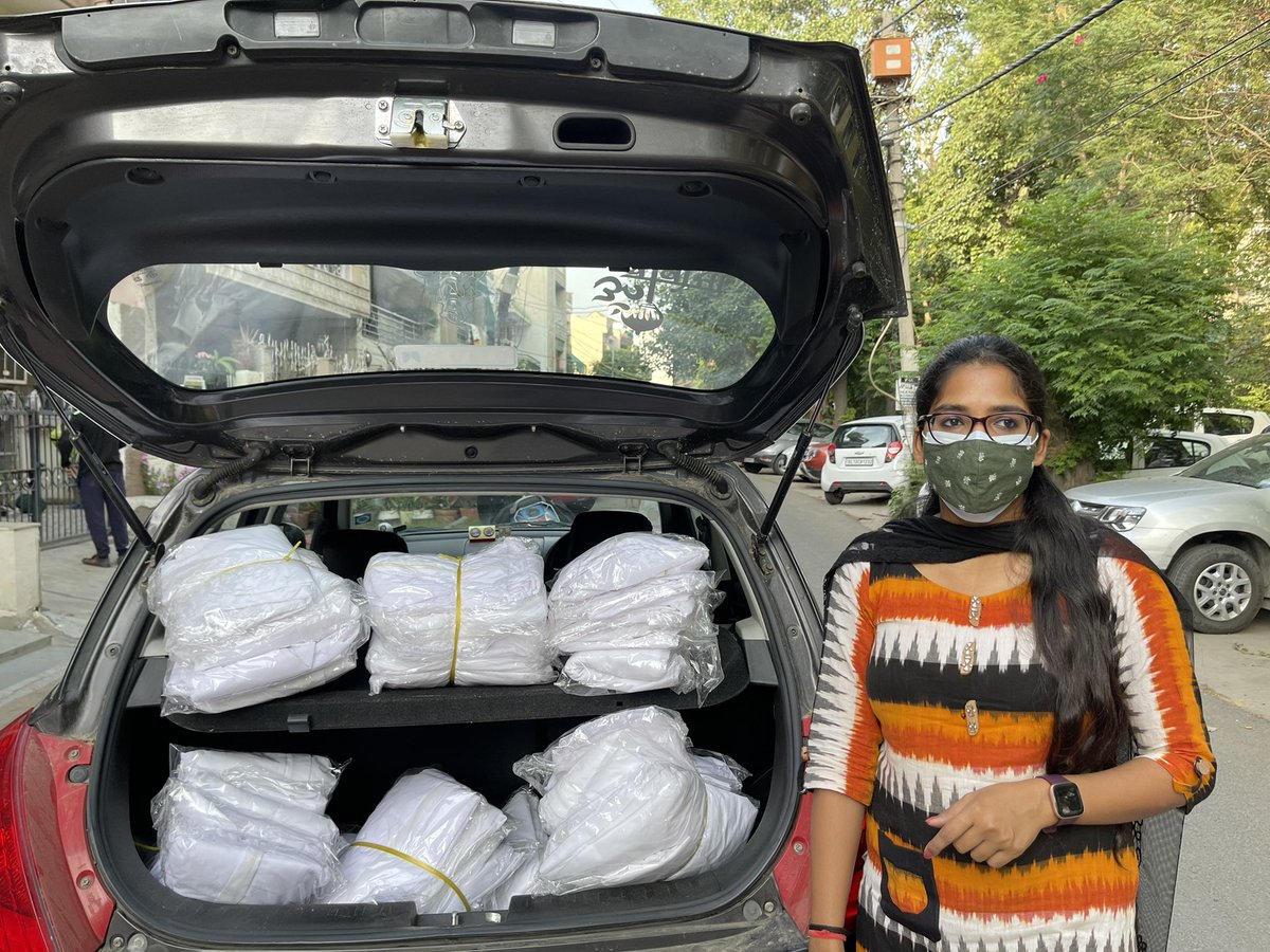 PoddarVaishali's tweet photo. We have raised more than ₹1,13,000 Thankyou all for contributing. 

We are distributing PPE kits to Cremation workers &amp; ration to needy daily !

You can even help us by just RTing this tweet, help us amplify.

Check my TL for our work.

Pl contribute👇
https://t.co/ixBS3HoXv4 https://t.co/65sW1hG146