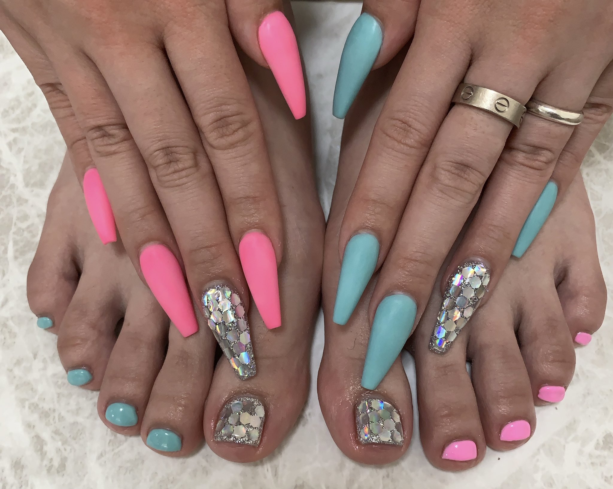 村田 奈津季 らいむちゃんネイル スカルプ バレリーナネイル ピンクネイル ブルーネイル ネオンネイル マットネイル シルバー ネイル ラメネイル ホログラムネイル フット お揃いデザイン 毎月ありがと 差し入れありがとう 自宅ネイル Nail T Co