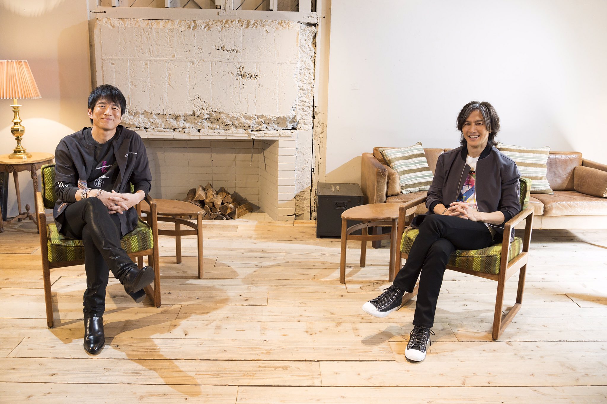 B Z News 桜井和寿 稲葉浩志 Vocalist対談 公開 稲葉浩志 Official Website En Zine スペシャル対談のゲストはmr Childrenの 桜井和寿 さん 長きにわたりバンドのフロントマンとして歌い続けてきた二人の共演は今回が初 どうぞお楽しみ下さい B Z News 桜井和寿 稲葉浩志 Vocalist対談 公開 稲葉浩志 Official Website En Zine スペシャル対談のゲストはmr Childrenの 桜井和寿 さん 長きにわたりバンドのフロントマンとして歌い続けてきた二人の共演は今回が初 どうぞお楽しみ下さい