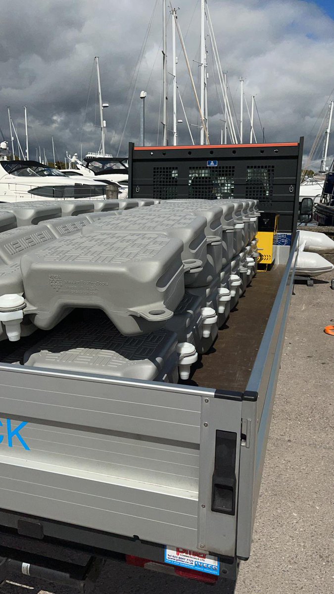 Ordered yesterday, delivered today. Two jet ski docks for <a href="/boattuition/">oceansportstuition</a> 

@rya_training #jetski #marinetraining #marineindustry #customerservice
