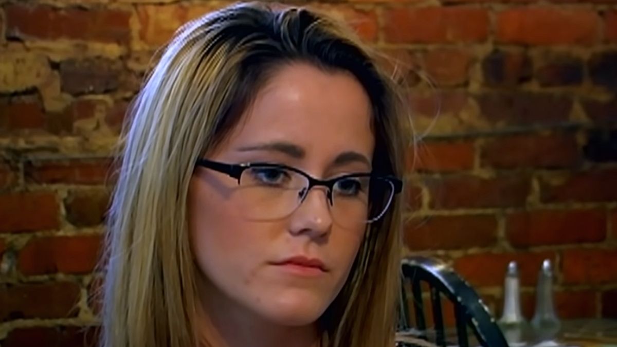 When a small business owner posted a screenshot of a message from Jenelle Evans' stepdaughter asking for freebies, Jenelle went off. #business https://t.co/C7QBA7ti7N https://t.co/bHQ3B4GVqS