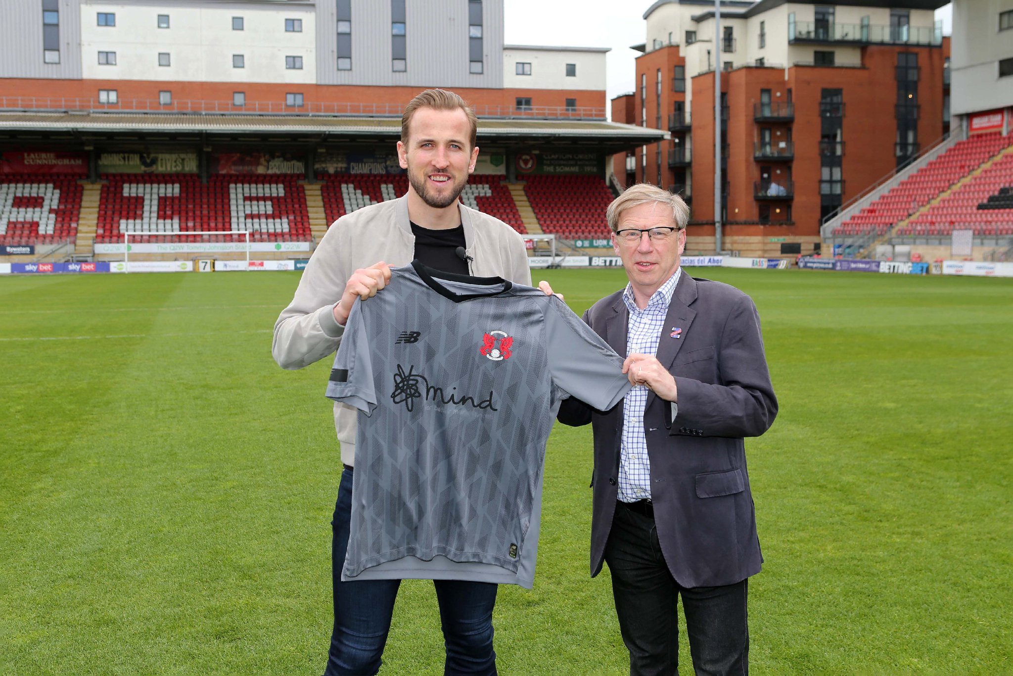 Leyton Orient on Twitter "🔥What are you making of our new third shirt