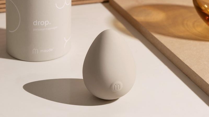 TaipaWeb's tweet photo. #EvaGoicochea e #DakotaJohnson - 2 donne imprenditrici rivoluzionano il mondo del #sexualwelness con il loro brand #Maude: #sextoy di #design per sdoganare #luoghicomuni ma soprattutto normalizzare il benessere sessuale femminile superando il cosiddetto #pleasuregap.
#taipa_wa https://t.co/T2LJ02tulM