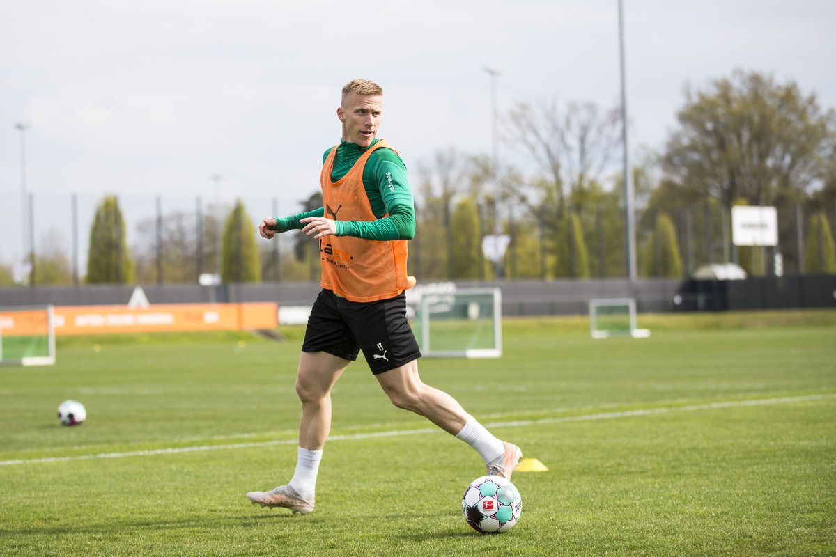 🇩🇪🇵🇾 Últimos dias de Max #Grün e Julio #Villalba. Ambos deixarão o clube na próxima temporada, em fim de contrato. O clube ainda negocia com Traore.
🇸🇪 Oscar #Wendt que já confirmou que sairia no verão, o clube estuda uma forma de homenagear o jogador mesmo sem público no BP.
