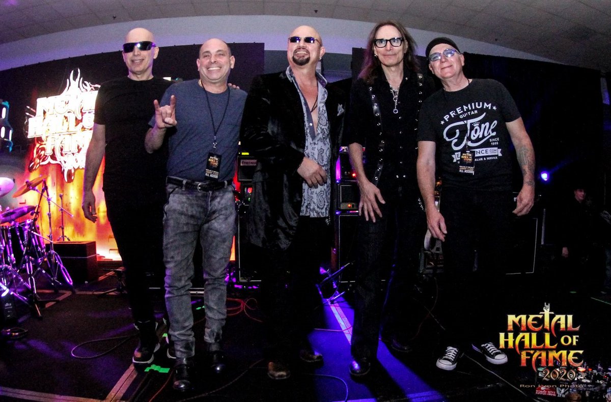 All-star jam at the last Metal Hall of Fame Gala. Joe Satriani, Pat Gesualdo, Geoff Tate, Steve Vai, Chris Poland.