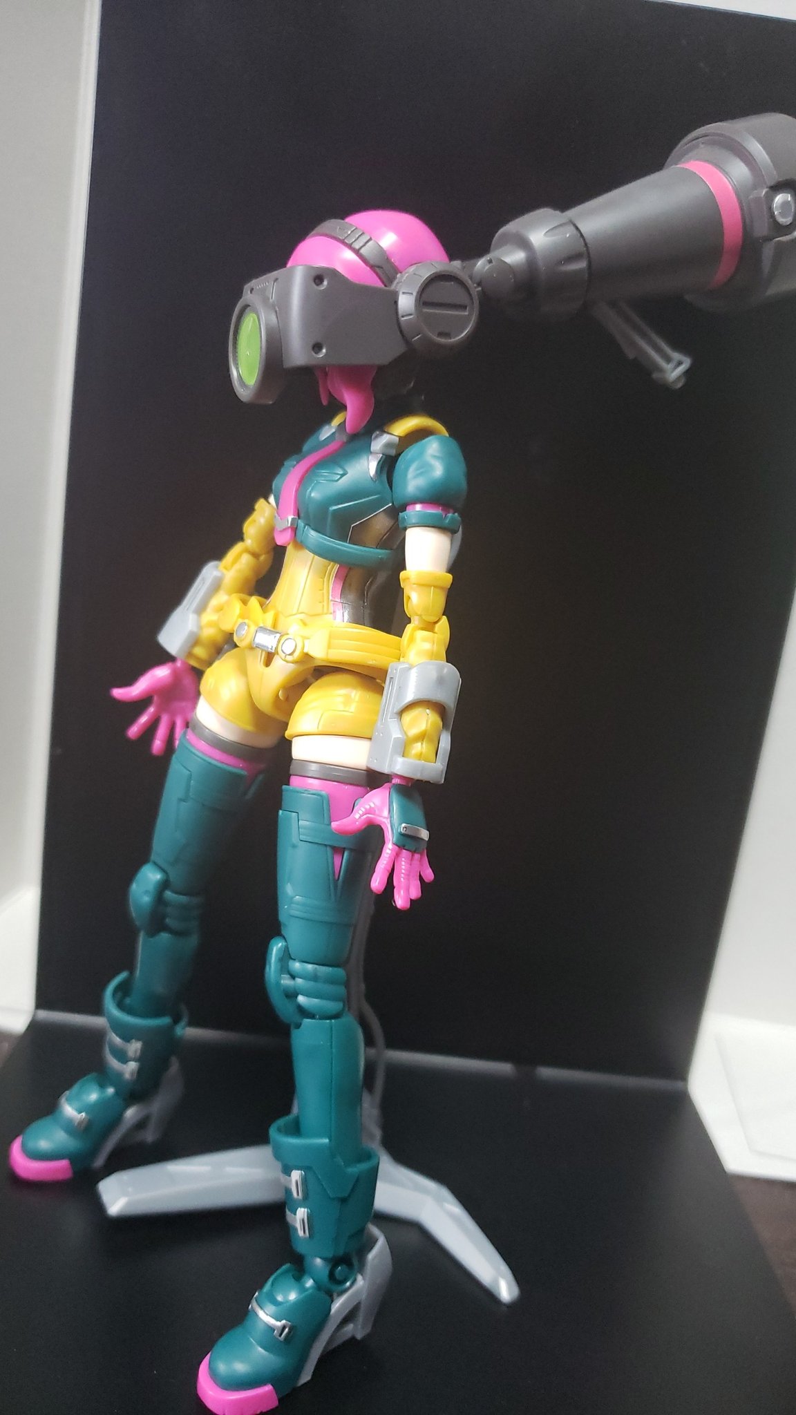 ヤスヲ ガールガンレディ プラモ 買ってしまった 初のガールガンレディ Bandaiさんの女性プラモのクオリティ高い 他のメーカーさんの作ったことないけど 笑 素組だけど色分けしっかりしてるし かわいいなぁ T Co 3ljogrw5vo Twitter