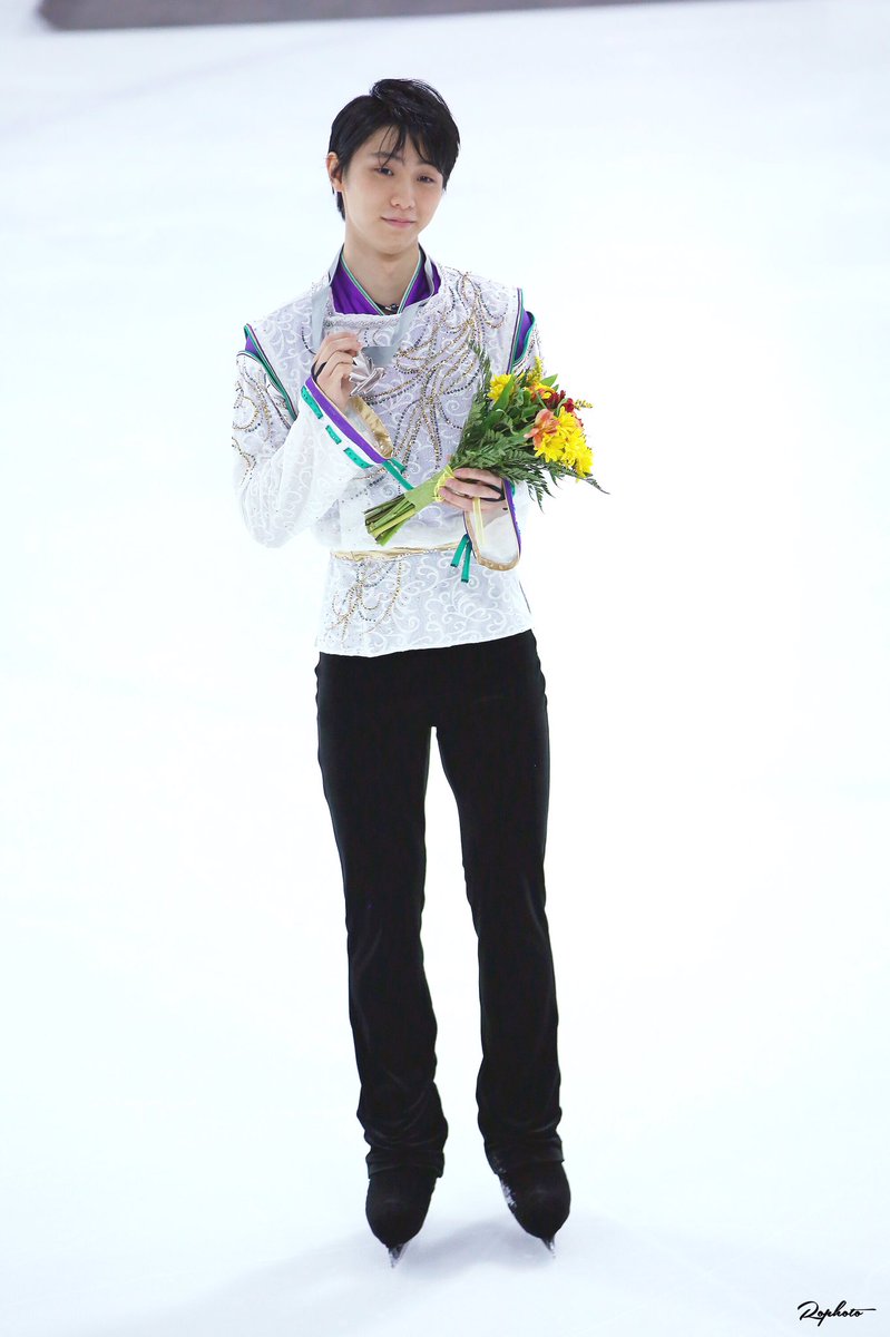 rophotography_'s tweet photo. 😏
https://t.co/u31GOz9jjV
#羽生結弦
#yuzuruhanyu
#ACI2017 https://t.co/Cv3hFCUr2s