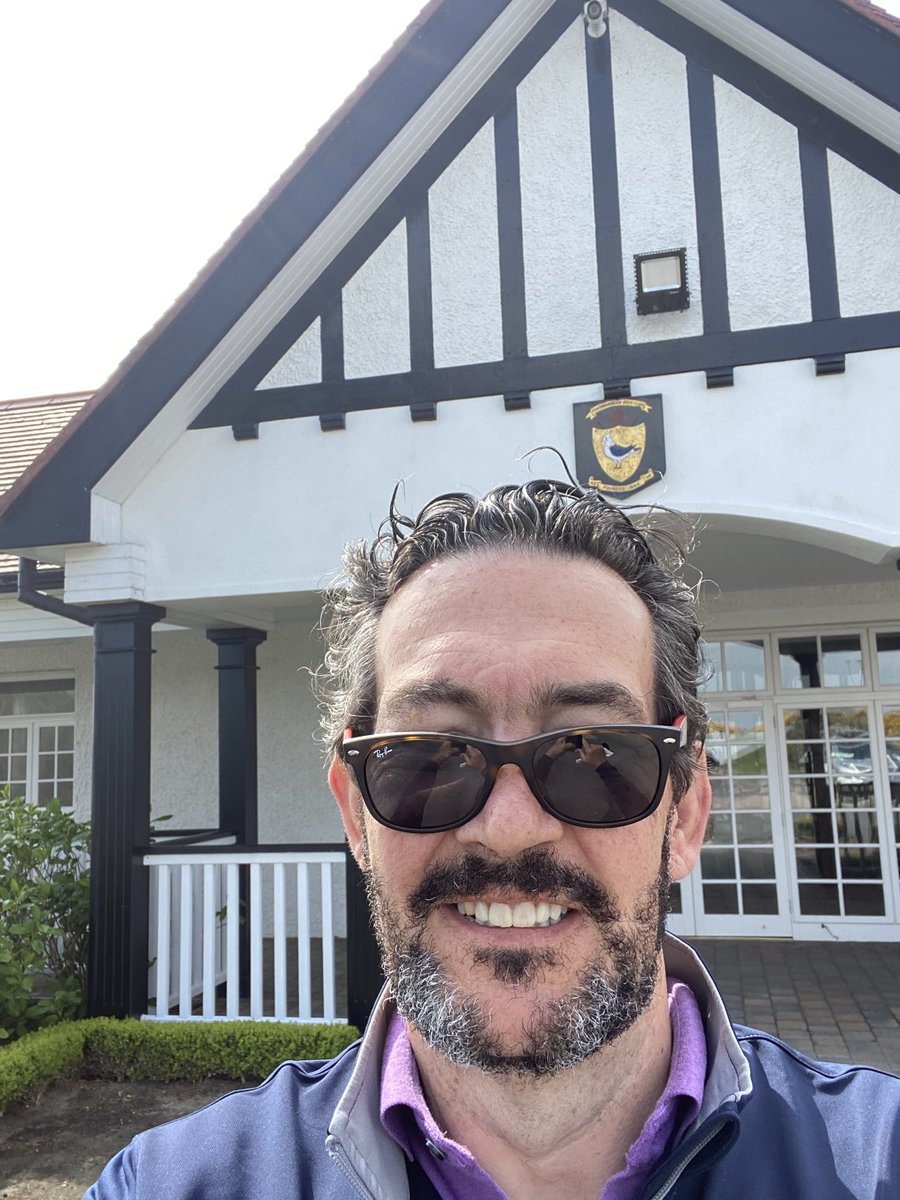 Happy Friday Big Lil 🤣🤣🤣🤣