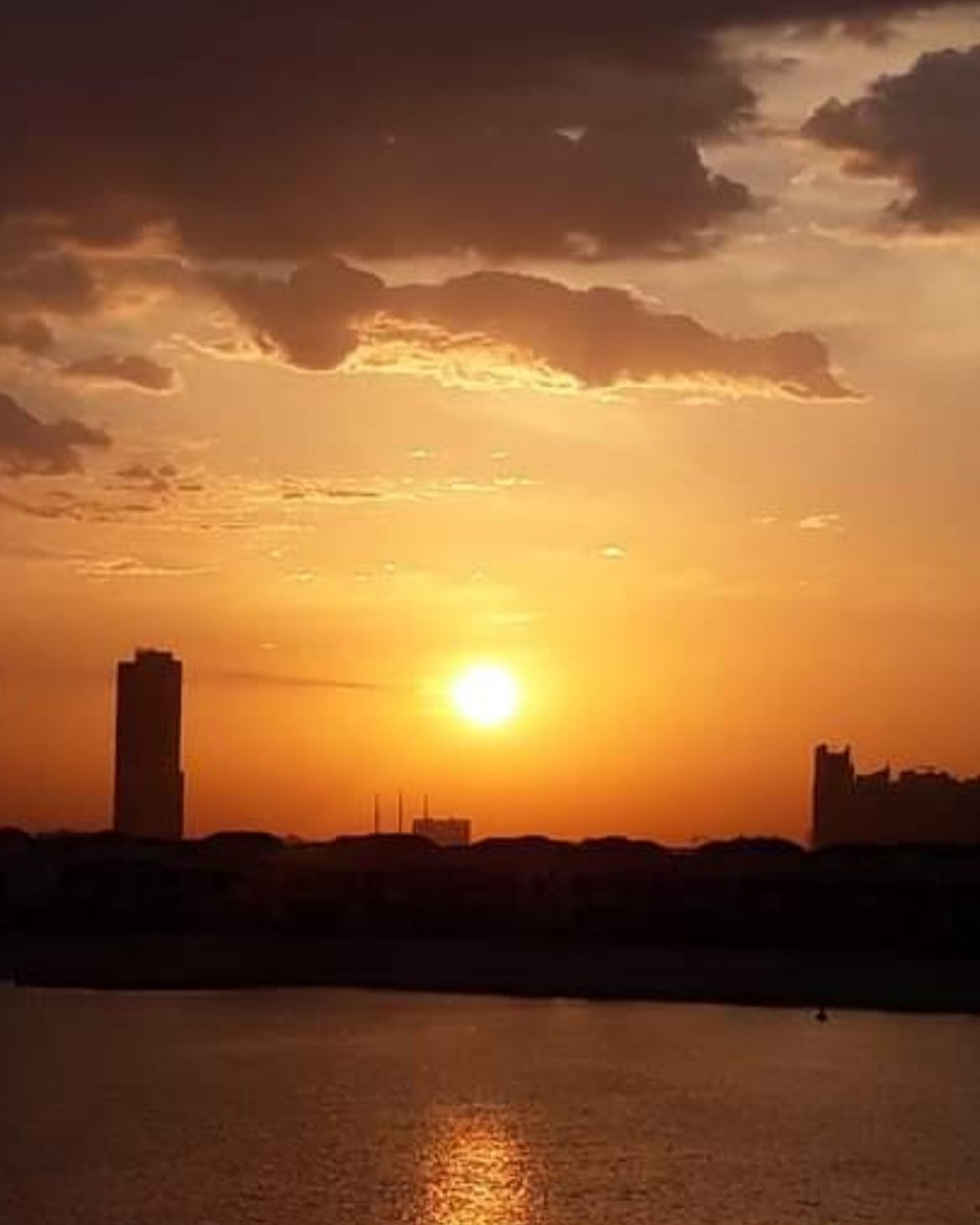 A little friday travel inspo... 

And I wanted to do it all! There are highs and lows of travelling and I wouldn't have had it another way.  Life afforded me to do it this way and I feel beyond grateful &amp; blessed. Travelling gives me a purpose and it brings me happiness!