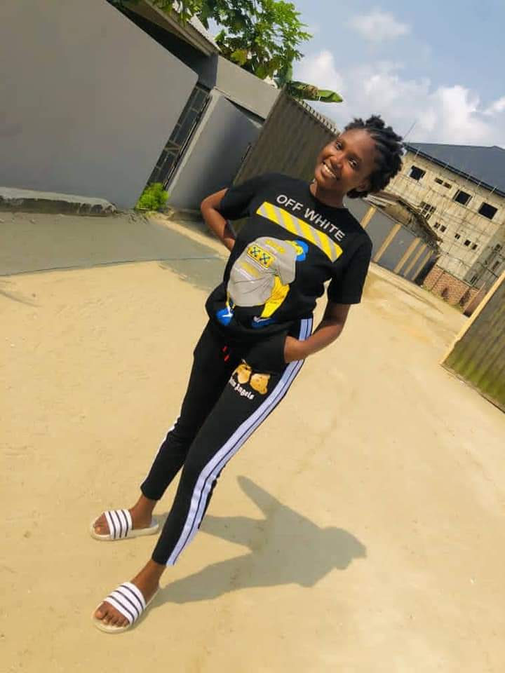 NigeriaStories's tweet photo. Missing person !! 
Her name is Rachel David, left home at Port harcourt for work and never got to her work place. If you have useful information +2349077269799, +2349067177163

Let’s find her 

It takes One second to retweet https://t.co/FsTakmuYyz