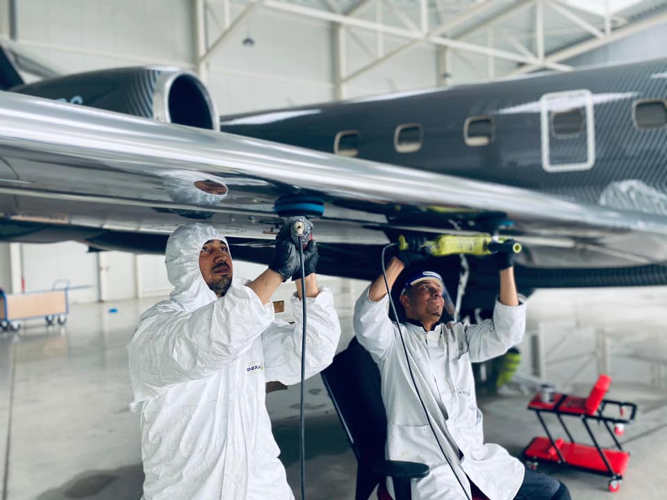 Maintaining an aircraft in perfect state is key to protecting our clients’ asset and is part of our #commitment to #excellence. #kudos to our amazing #JetCleaning and Ground Operations Team for their great work! #aircraftcleaning #privatejet #legacy600 #businessaviation