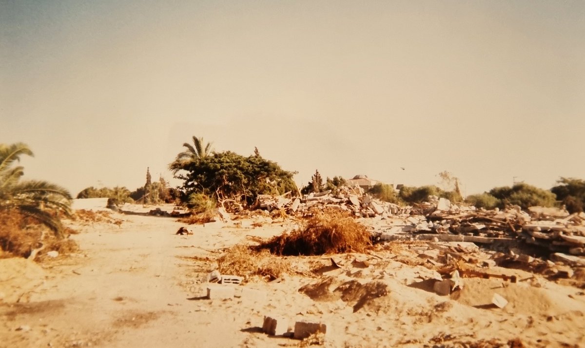 fredman_a's tweet photo. In 2005, Israel uprooted &amp; bulldozed every last #Jewish community in Gaza.

As a young soldier, we were sent in to make sure nothing was left behind. It was heartbreaking

Some thought that once we left, we would get peace

Instead, #Hamas took control, &amp; we got 10000s of rockets https://t.co/nd7AtHwHHn
