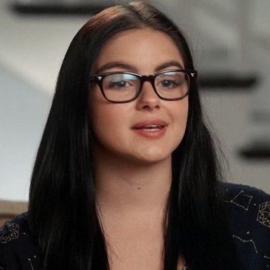 ArielWinter_Fan's tweet photo. So cute xx https://t.co/QW2FBJVumD