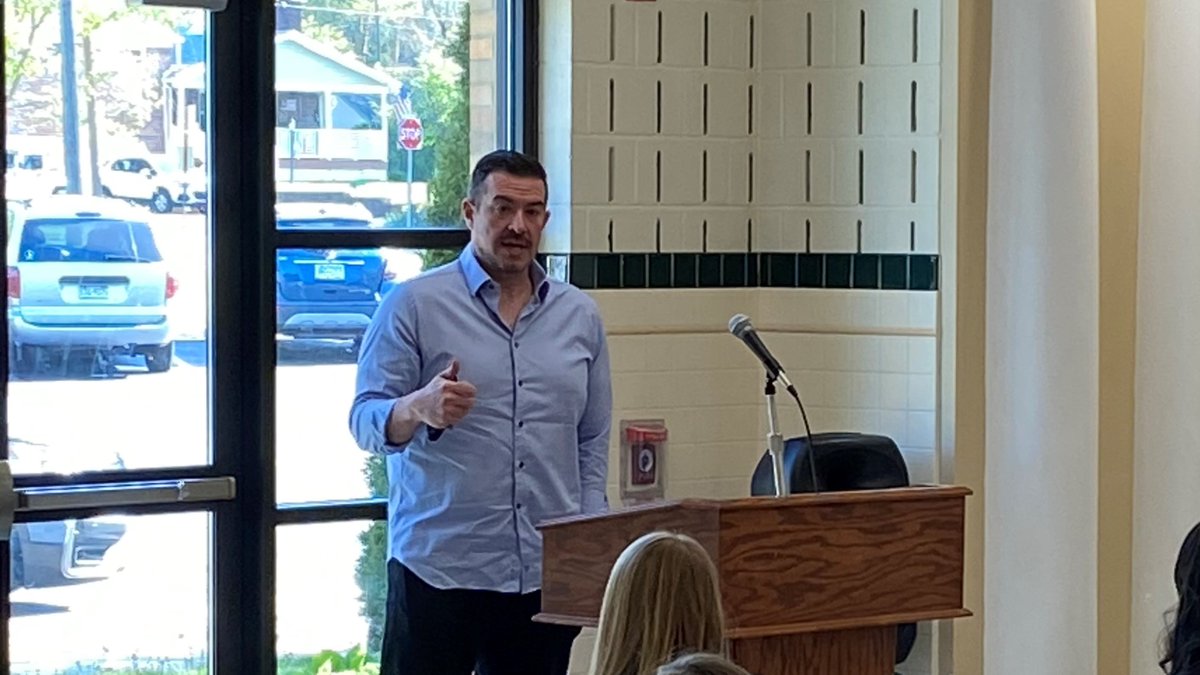 1992 GHS graduate Mr. Sean Riley delivers remarks to current GHS 11th and 12th graders at the Honor Roll Breakfast on Friday, May 14th.  GHS thanks Mr. Riley and the Greenville Elks Club for their participation in and sponsorship of this event.