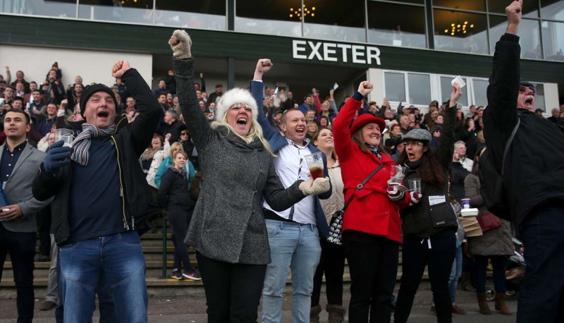 visitexeter's tweet photo. Exeter is the place to be for live sport action! Get back to the thrill of live sports in our city – check out our itinerary for tips & tricks for a jam-packed day out 🏉
https://t.co/jWyizrhcUL #LoveExeter #ExeterExperiences #EnglishTourismWeek21 #HereForTourism @VisitEngland https://t.co/cFSjwPm68z