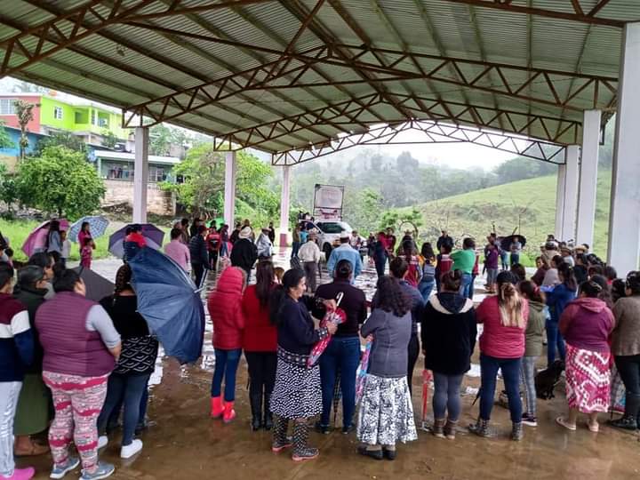 CarlosTorresD7's tweet photo. En Copalillo 1, se siente la esperanza.

Vamos juntos a lograr que la transformación llegue a Atzalan, con un gobierno del pueblo y para el pueblo.

#VotaMorena #UnidosTodos
#TransformemosAtzalan https://t.co/XSWkpSVnww