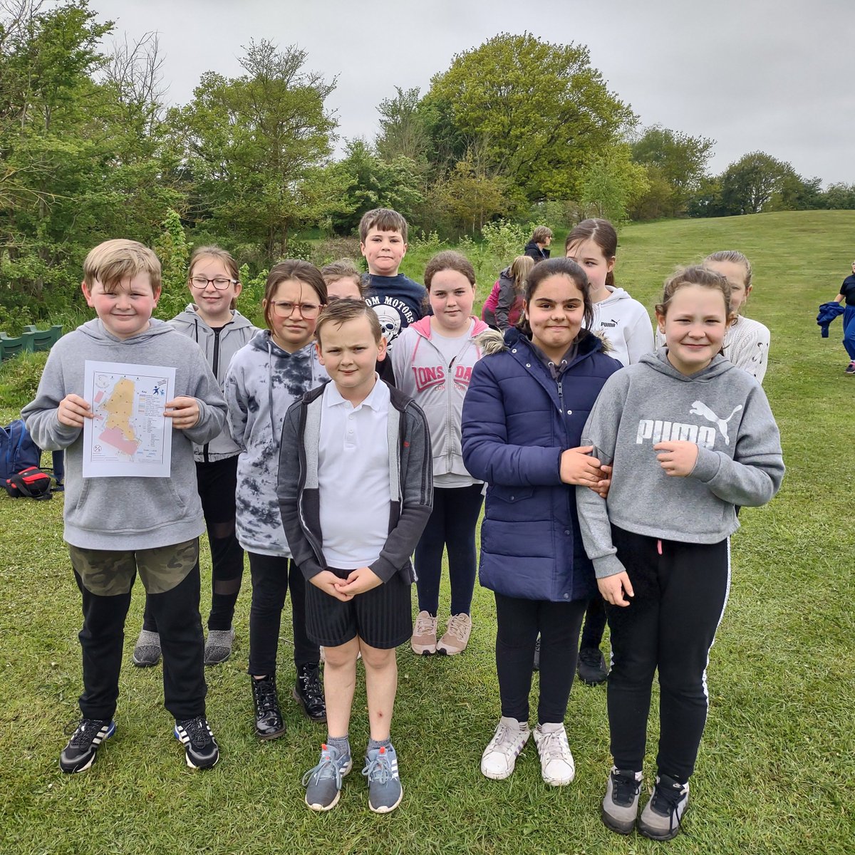 Robert Farnsworth (@bcpspe) on Twitter photo Y6 visited Wolverley HS today to test themselves at the <a href="/WyreForestSSP/">Wyre Forest SSP</a> KS2 Orienteering Festival. They were testing their fitness alongside their initiative and proved to be fabulous. Well done all. #sonicetoseeyou Y6 visited Wolverley HS today to test themselves at the <a href="/WyreForestSSP/">Wyre Forest SSP</a> KS2 Orienteering Festival. They were testing their fitness alongside their initiative and proved to be fabulous. Well done all. #sonicetoseeyou