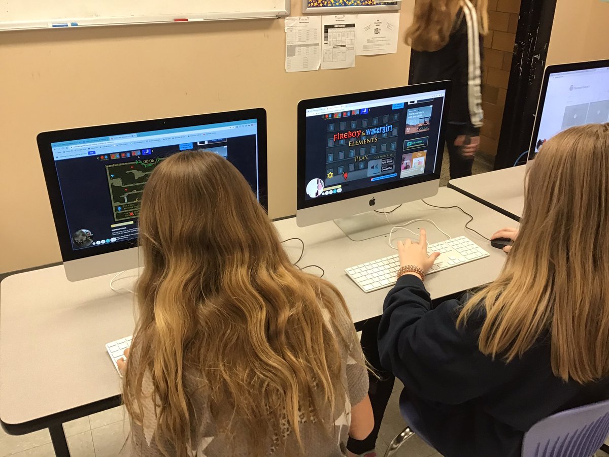 fms_tech's tweet image. #fmsteach #teentweet House day