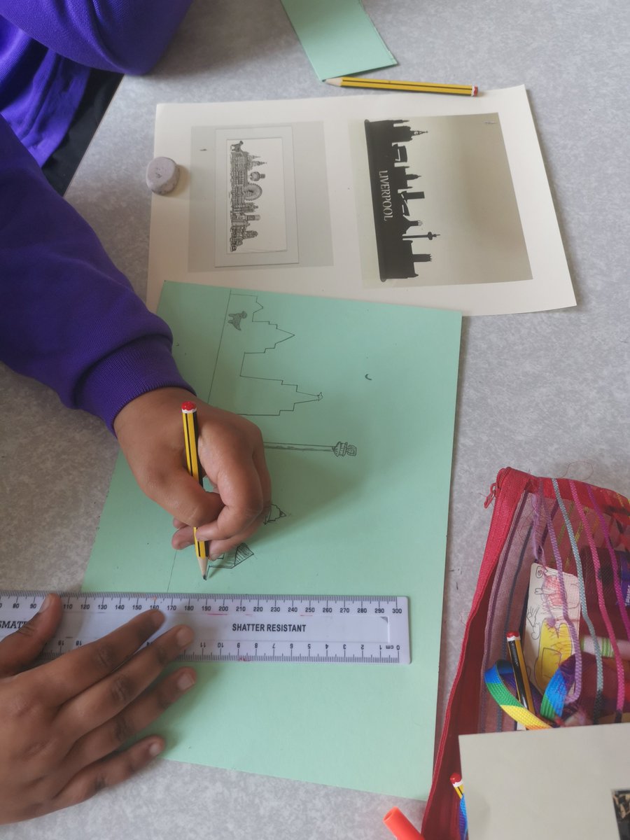 More good art work. <a href="/Year5Kingsley/">Miss Garrity</a> have been studying skylines as part of their work on cityscapes #kingsleyart #kingsleyartists