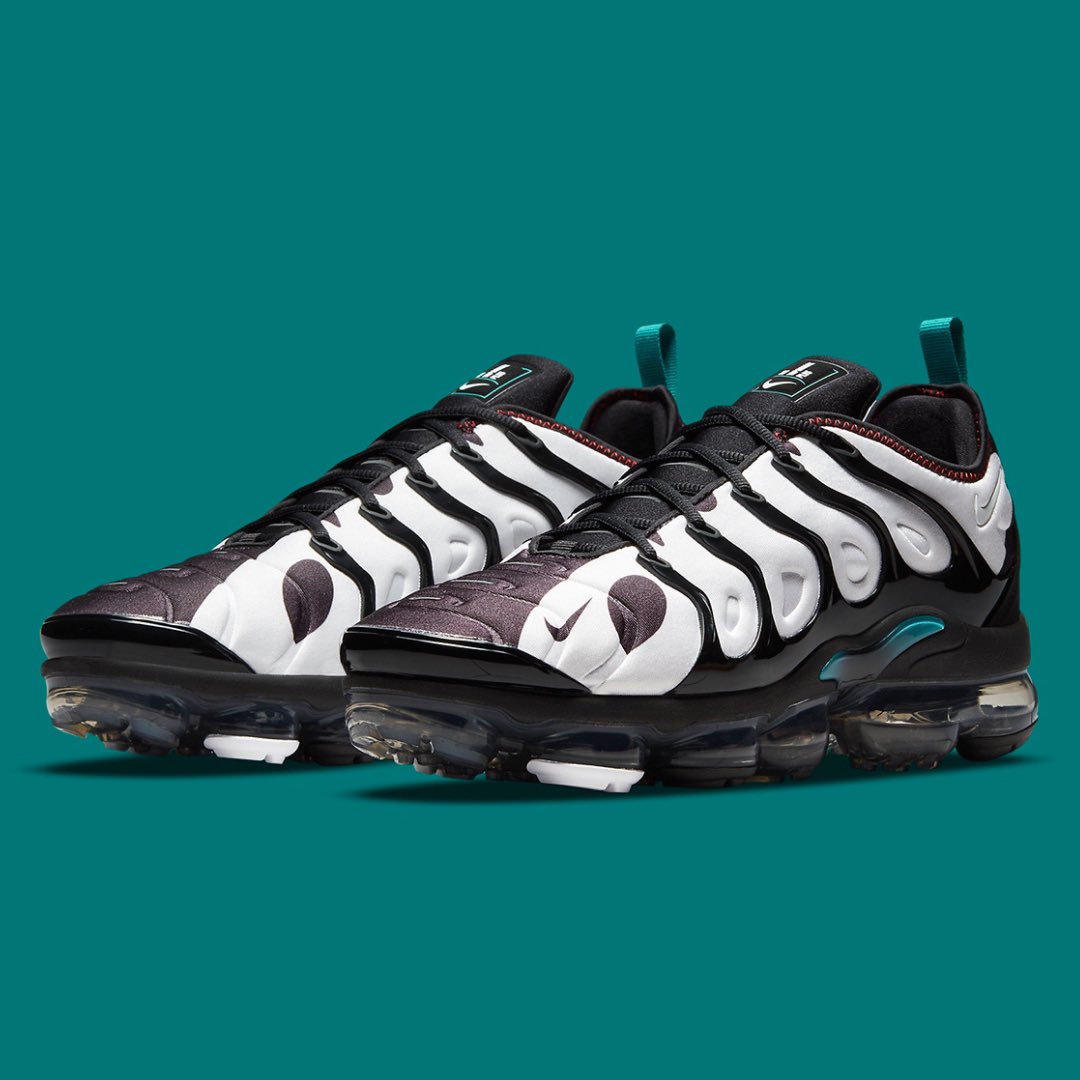 nike vapormax plus 24