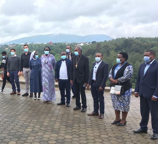 Dr Theophile (@theophile_dr) on Twitter photo stakeholders involved in improving eye care through kabgayi eye unit
In one picture @KayitesiAlice4 <a href="/Muhangadis/">MUHANGA District</a> @CBMworldwide <a href="/kabgeye/">Kabgayi Eye Unit</a> <a href="/DKabgayi/">Diocese of Kabgayi</a> stakeholders involved in improving eye care through kabgayi eye unit
In one picture @KayitesiAlice4 <a href="/Muhangadis/">MUHANGA District</a> @CBMworldwide <a href="/kabgeye/">Kabgayi Eye Unit</a> <a href="/DKabgayi/">Diocese of Kabgayi</a>