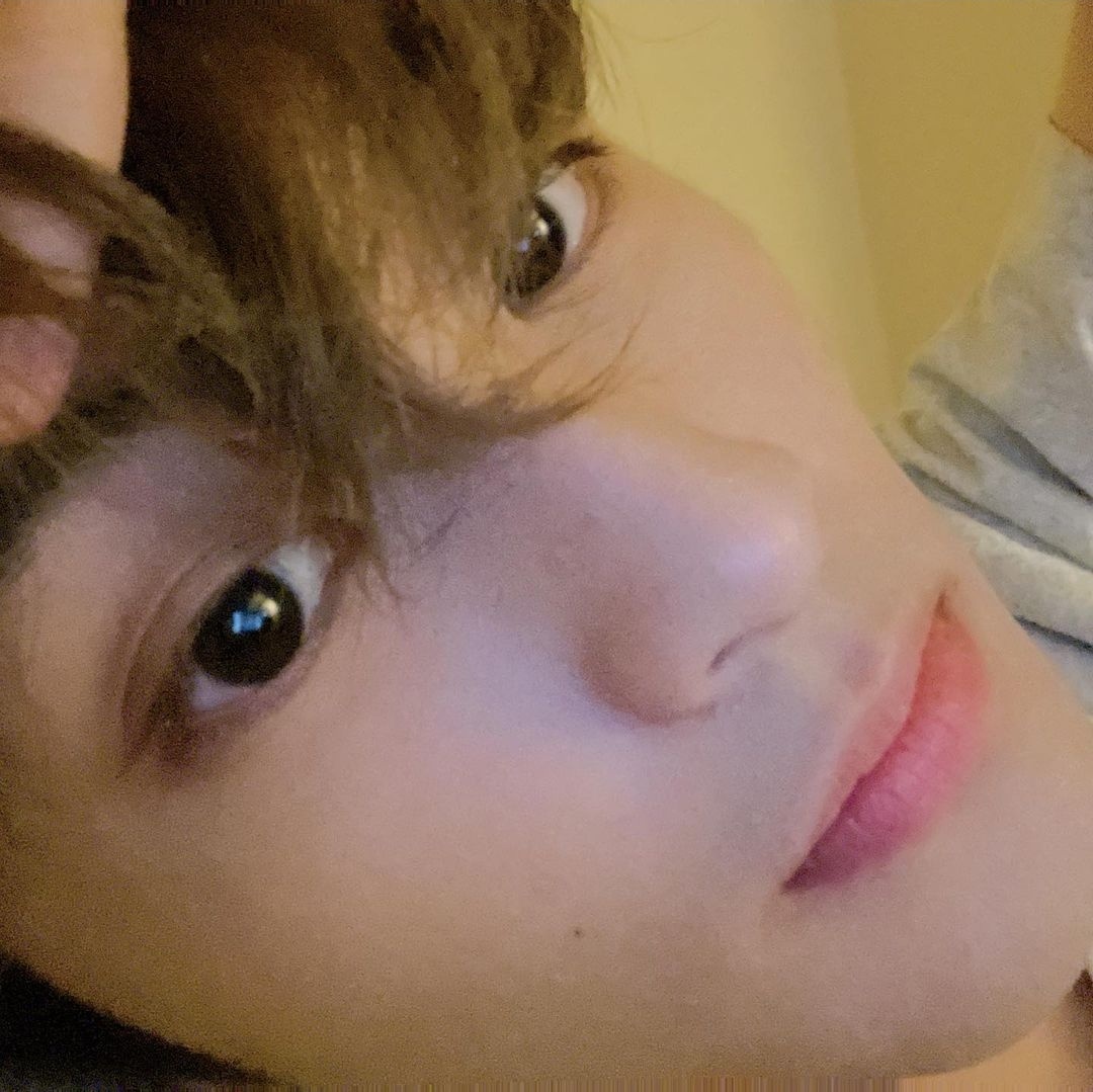 maqklee's tweet photo. @aiyuweo happy birthday, nuna. hope this is the best day for you, and hopefully there are a lot of loves today and on this big day, i wish you the happiest and brightest future.
#IU48DAY #IUsDAY https://t.co/rGu6K67Y1Z