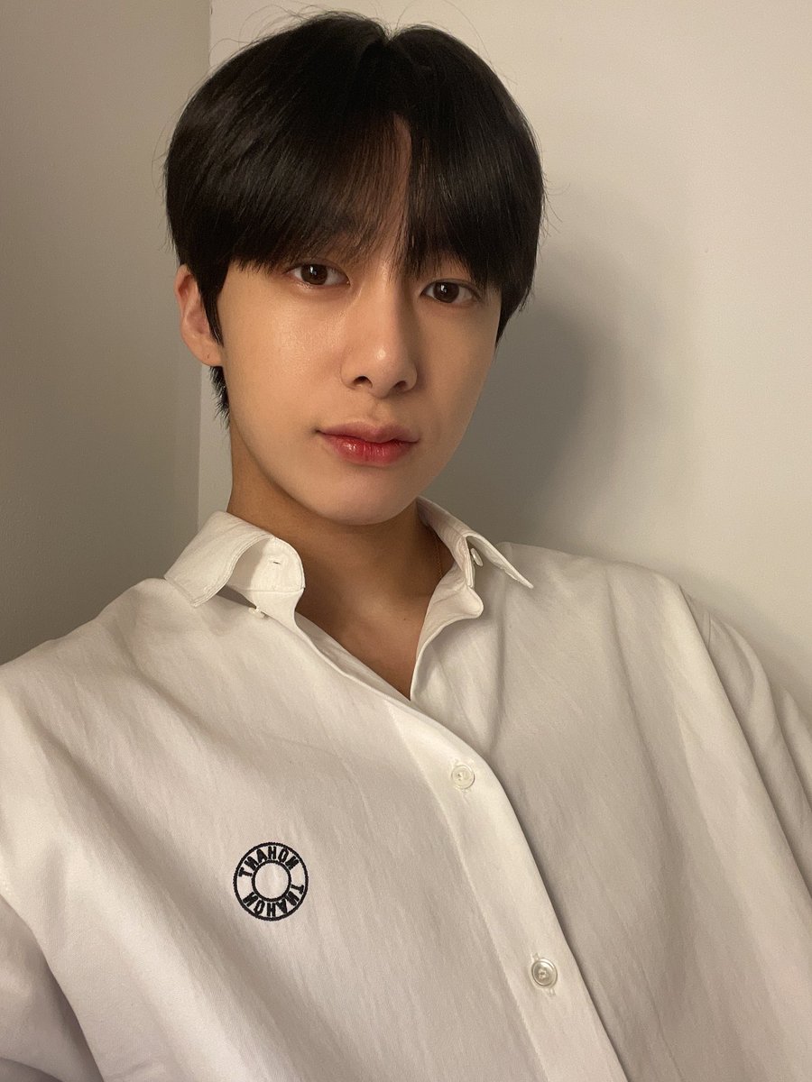 OfficialMONSTAX's tweet photo. Always be with you 0514😍 #형원 https://t.co/2pZKK8cAl2