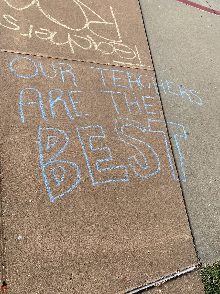 MrsRKickapoo's tweet image. Better late than never! Happy Teacher Appreciation week! Students loved writing you notes! #kickapoochiefs