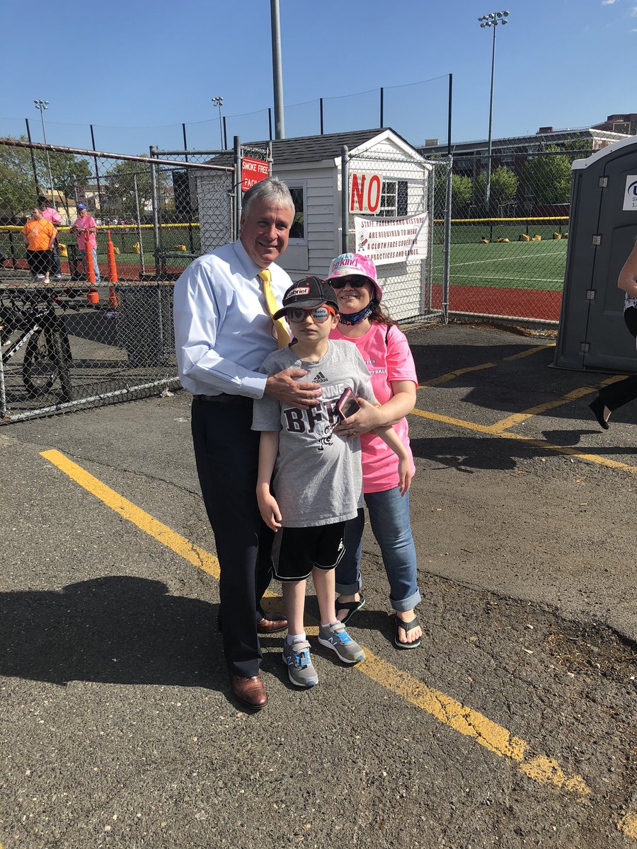DavisForBayonne's tweet photo. We had a blast at the Pep Rally for Buddy Baseball. Looking forward to seeing everyone at Opening Day tomorrow! #autismawareness #buddybaseball #BayonneStrong #WeAreBayonne https://t.co/TDgqb3nDju
