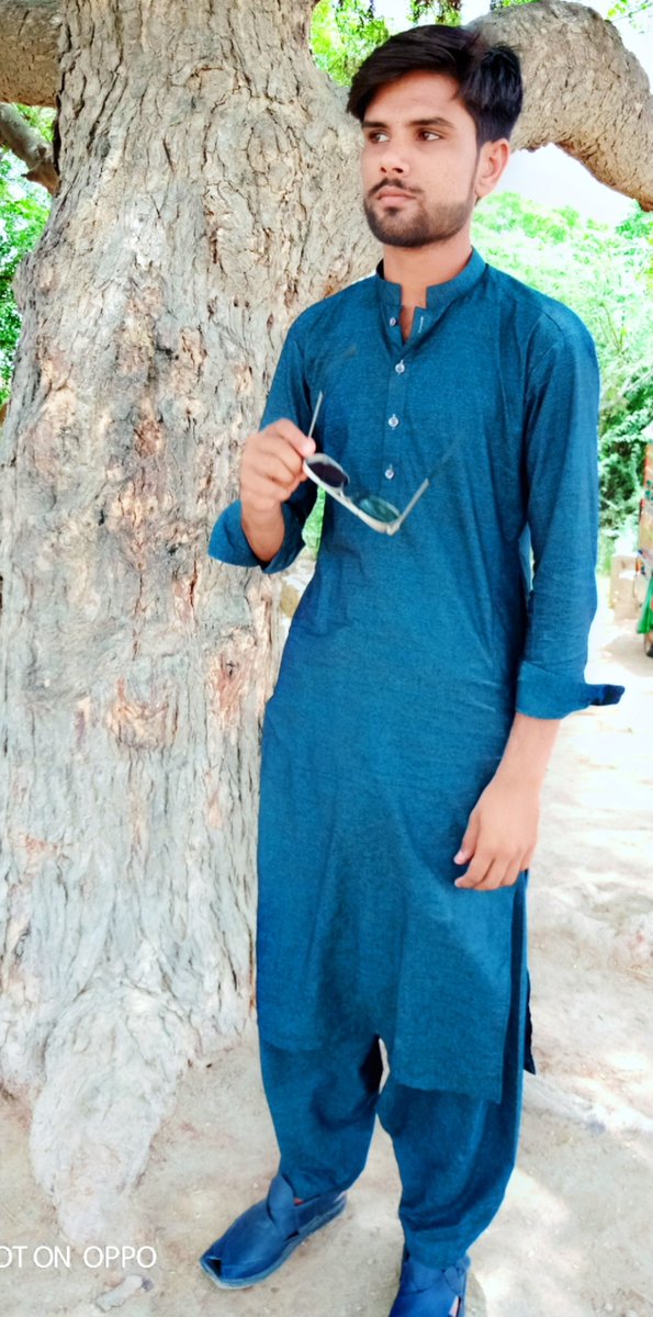Zaheer_Says's tweet image. Okyy !!Send some hate 
#2ndDay
#Eid2k21