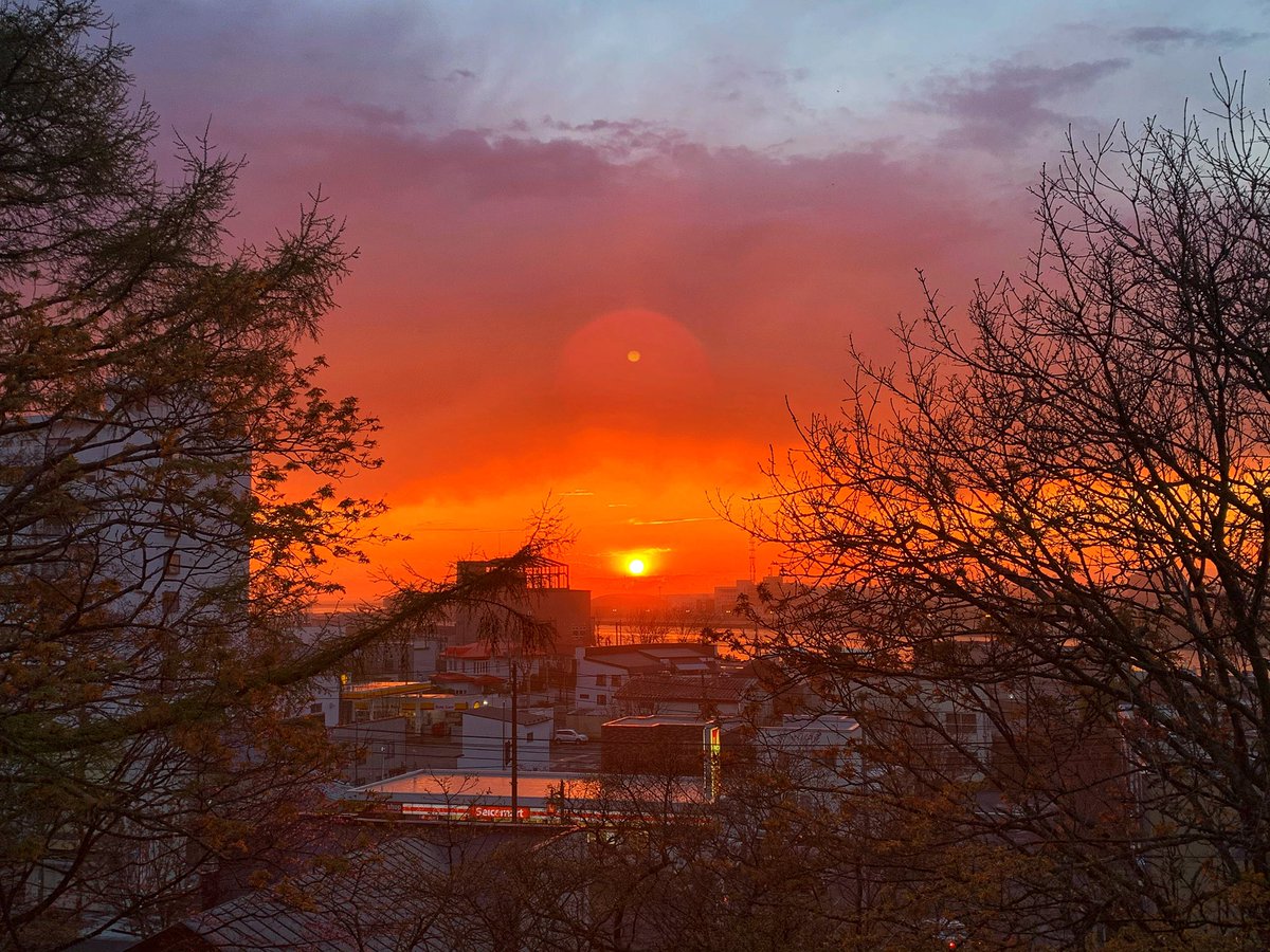 arumaziru1's tweet photo. 今日の夕日はかなり釧路っぽかった https://t.co/UGcaFmAyzP