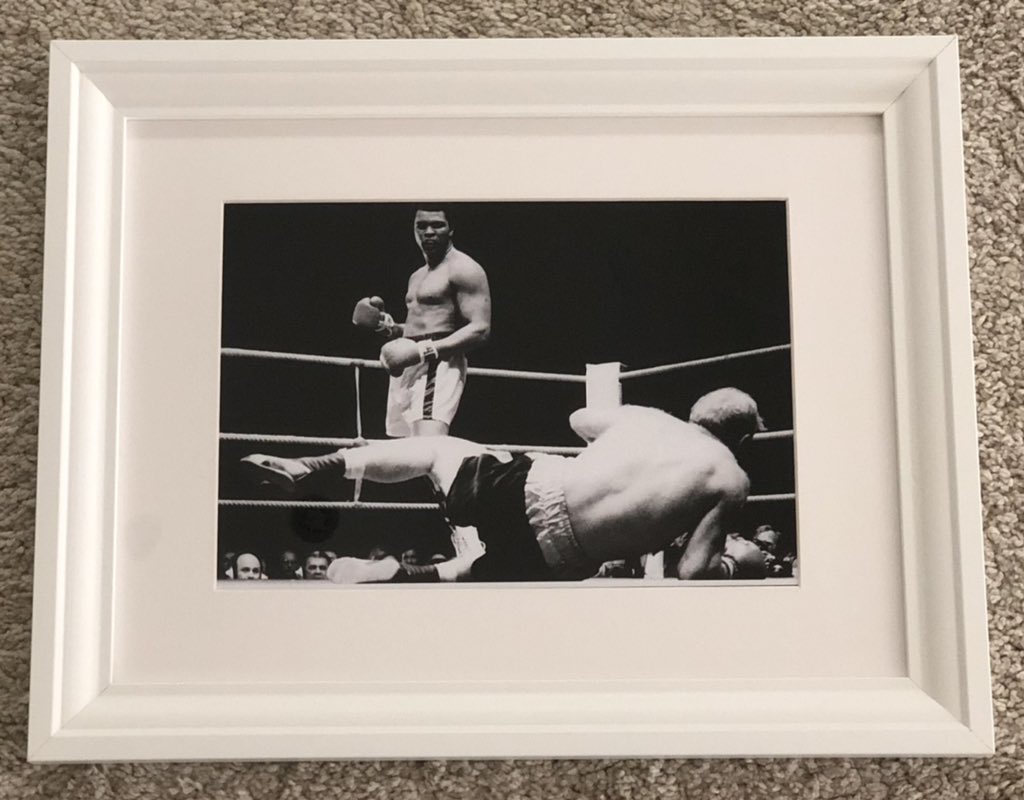 The most popular products on our new website feature <a href="/Pele/">Pelé</a>, Bobby Moore and <a href="/MuhammadAli/">Muhammad Ali</a>.

varleymedia.com/product-page/t… 

varleymedia.com/product-page/a…

📸 Iconic images 
🖼 Bespoke frames 
🎁 The perfect gift