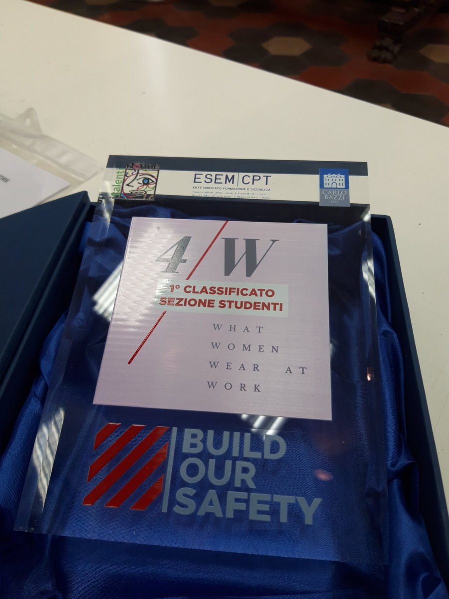 CanossaMagenta's tweet photo. 1° premio ai nostri ragazzi di 3 grafico al concorso #Buildoursafety #4W #WhatWomenWearatWork 
 #ITCBazzi con #EsemCpt https://t.co/2dAQIqeyhq