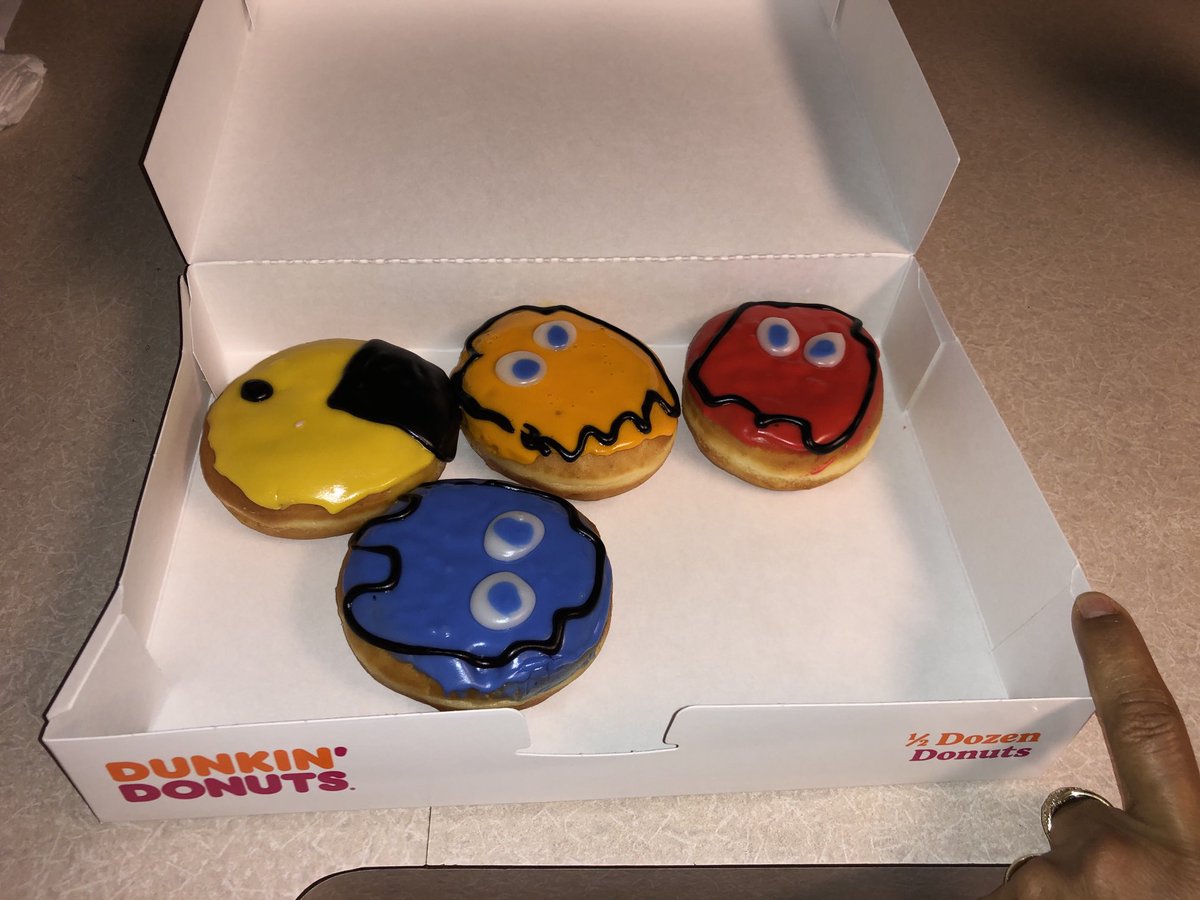 Sabina Cavazos π¨ (@lfhsart) on Twitter photo Doing a project on donuts in style of artist Wayne Thiebaud and my son brought this from his work Dunkin Donuts. Doing a project on donuts in style of artist Wayne Thiebaud and my son brought this from his work Dunkin Donuts.