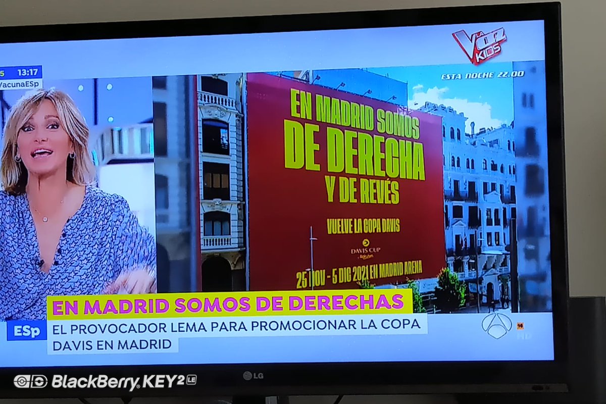 Vaja, vaja, amb el Sr. Piqué... ens anem treient les mascaretes <a href="/RaholaOficial/">🟦 Pilar Rahola</a> <a href="/tonialba/">TONI ALBÀ ||*||</a>