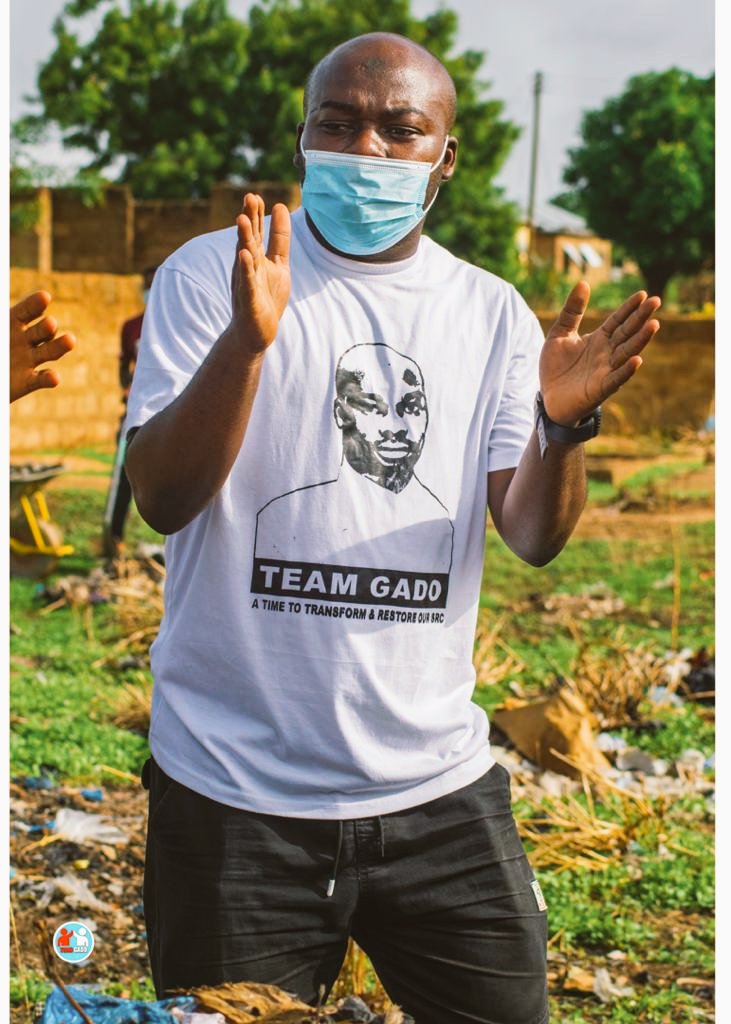 gado4src1's tweet photo. TEAM GADO CLEANS UP BAMAHU.

Aspiring SRC Presidential candidate for SDD-UBIDS, Yussif Gado Rashid together with his team embarked on a clean up in Bamahu township on the 8th of May, 2021.  click on the link below to see more
https://t.co/QYQpRjNj8H https://t.co/cyGUWVF6g4