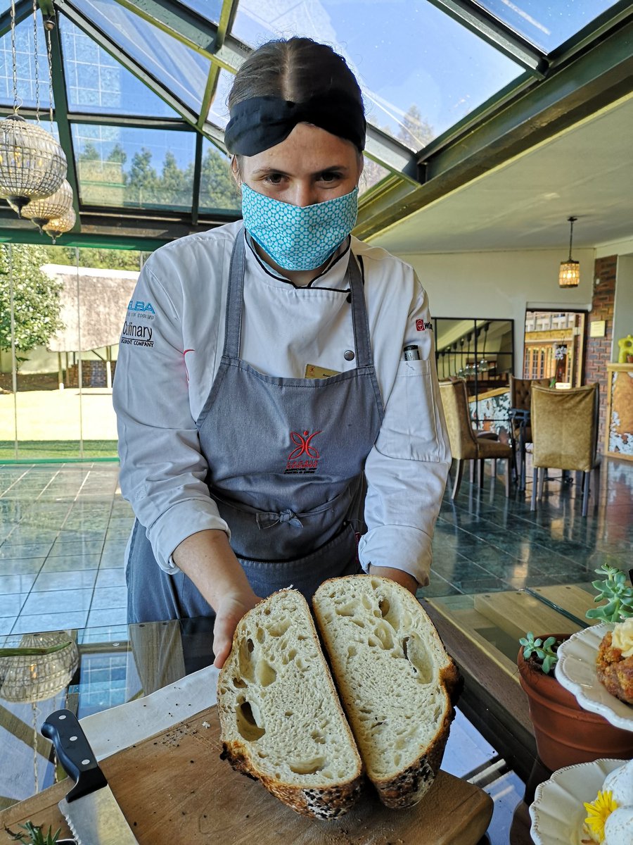 NicolaLMeyer's tweet photo. Delicious Sourdough made by Annie @jackie_cameron #Hilton #MidlandsMagic #WomensWeekend #SouthAfricaIsTravelReady @SpiceGoddess143 @teri_row @sugarspiceblog2 https://t.co/uO78V9g78S