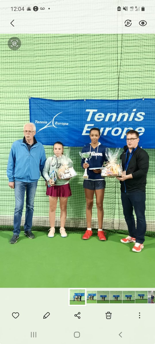 AFusai's tweet photo. Bravo👊👊👊  @mathildengijolcarre pour ce titre 🏆 Tennis Europe U16 Piestany et à son équipe du CNE @FFTennis @GeraldBremond  @PascalSupiot 👏👏👏💪💪💪 https://t.co/dvOFFO99PG