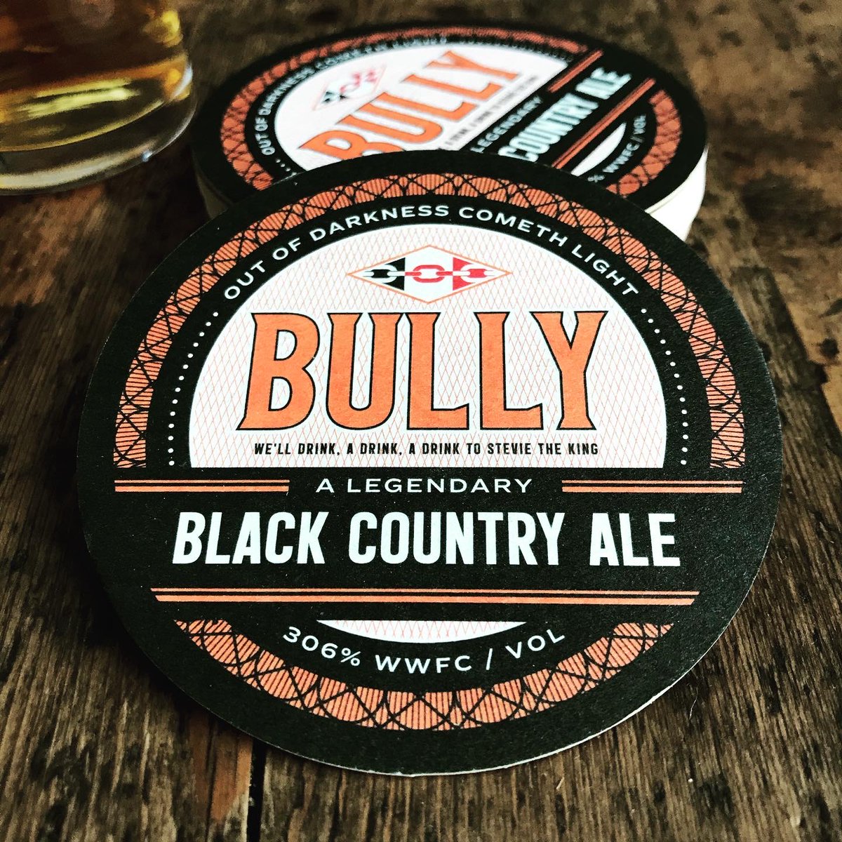 wolvesfancast's tweet image. 🐺⚠️🍻
We've teamed up with @waterloobrewco to offer you the chance to win a set of these brilliant Wolves beermats.

*We have 2sets to give away.*
To enter: Retweet this post.
Follow: @waterloobrewco

We'll announce the 2 winners before Sunday's game vs Spurs! 

#wwfc #wolves