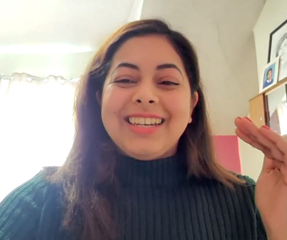 💥 Check out Urvashi's smile at her recent Celebration, as she showed off her progress towards being work-ready. 📈 We just LOVE to see the pride she has taken in those progress bars going up and up! #progress #fridayfeels #youthemployment