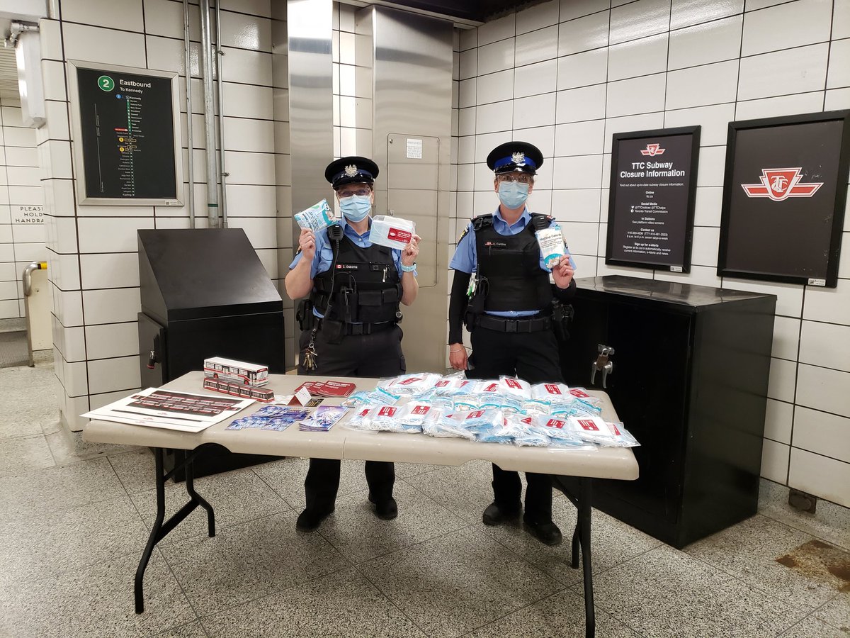 TTC_CEU's tweet photo. Come meet officer Osborne #133 and Currins #197
 at Broadview Station and pick up some TTC goodies! https://t.co/CHlPLxVTBH