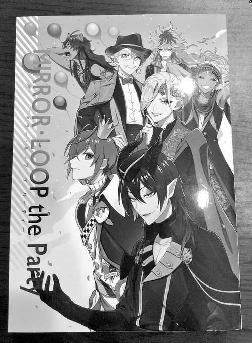 んぎゃ〜〜〜!!!🙌🙌🙌🙌
@MirrorLoop 様に誘って頂いたアンソロ届きました!!ものすごい厚みです!!ありがとうございます!!!発送作業もお疲れ様でした…!!じっくり読ませて頂きます!!
そして写真撮るの下手くそですいません! 