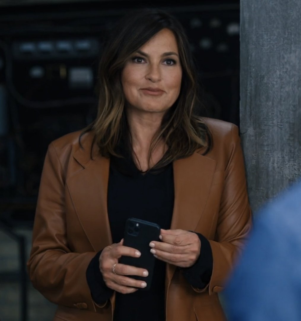 Leila_KJ's tweet photo. Ma di cosa stracazzo stiamo parlando, DI COSA?!?! 🤩

                          💥UNCLE K💥

Che nessuno lo sa, ma sta per "ZIO KANTANTE CHE RAZZA DI MOMENTO È STATOH"

#alwayssoinsync
#svu #OrganizedCrime #eo #SVUxOC #Bensler https://t.co/pAU2IFFxck