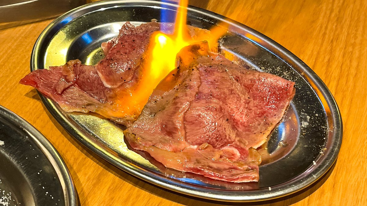 唯一無二の絶品グルメ むにぐるめ 食べ放題は5980円と4980円があって超厚切りの牛タンは5980円のコースのみ 都内唯一の一心たん助のパワーアップver店舗です 焼肉はハラミやホルモン レバー等も食べ放題で牛タンと交互に他部位も楽しめる 焼肉以外に 唯一無二の絶品グルメ むにぐるめ 食べ放題は5980円と4980円があって超厚切りの牛タンは5980円のコースのみ 都内唯一の一心たん助のパワーアップver店舗です 焼肉はハラミやホルモン レバー等も食べ放題で牛タンと交互に他部位も楽しめる 焼肉以外に