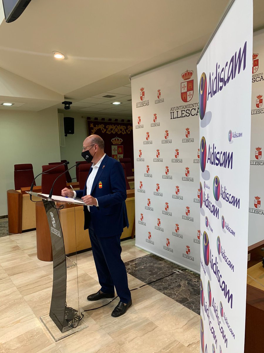 RFEKarate's tweet photo. Recepción de nuestro equipo de Para-Karate en el @Illescas_Ayto , donde están concentrados desde ayer. Les ha acompañado nuestro vicepresidente Javier Pineño.
El #ESPKarateam de Para-karate viajará el lunes al europeo de Croacia.
¡Vamos Campeones!💪🏼
@amarqueomor @tribunadetoledo https://t.co/WYhundRowf
