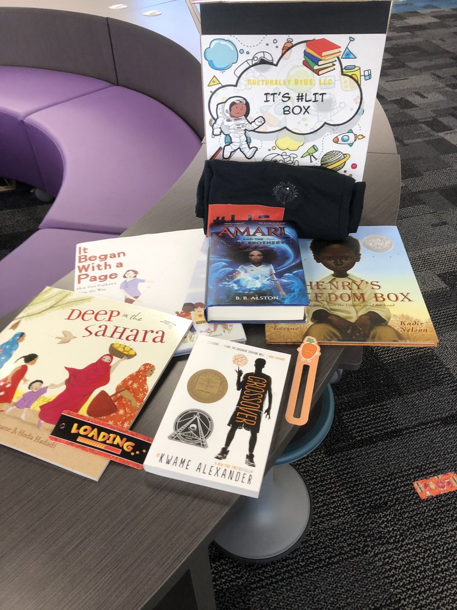 LibraryTera's tweet image. My It’s #LIT box was just hand delivered by the amazing Ms. Duffy! What a great collection! Thank you  @K3Woodson_MC @hubofschool  @