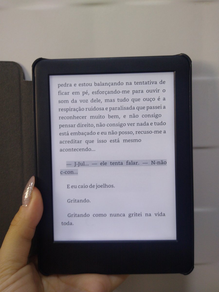 Me segura que eu não tô bem

ELA QUASE MATOU ELE MEO