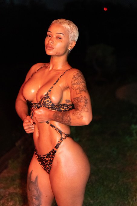 🖤 https://t.co/QzIxeGFaYp