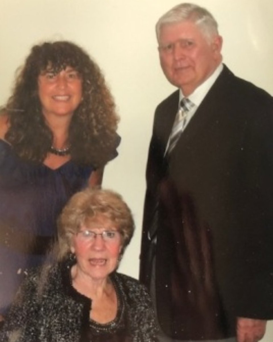 "When the time came for her to be admitted, she would not be afraid of being somewhere she didn't know."

By building a trusting relationship with Maisie, we made sure she was in a good place to die.

Read Tina's story here: sfh.org.uk/blog/mum-was-i…

#LoveSFH #InAGoodPlace #DMAW21